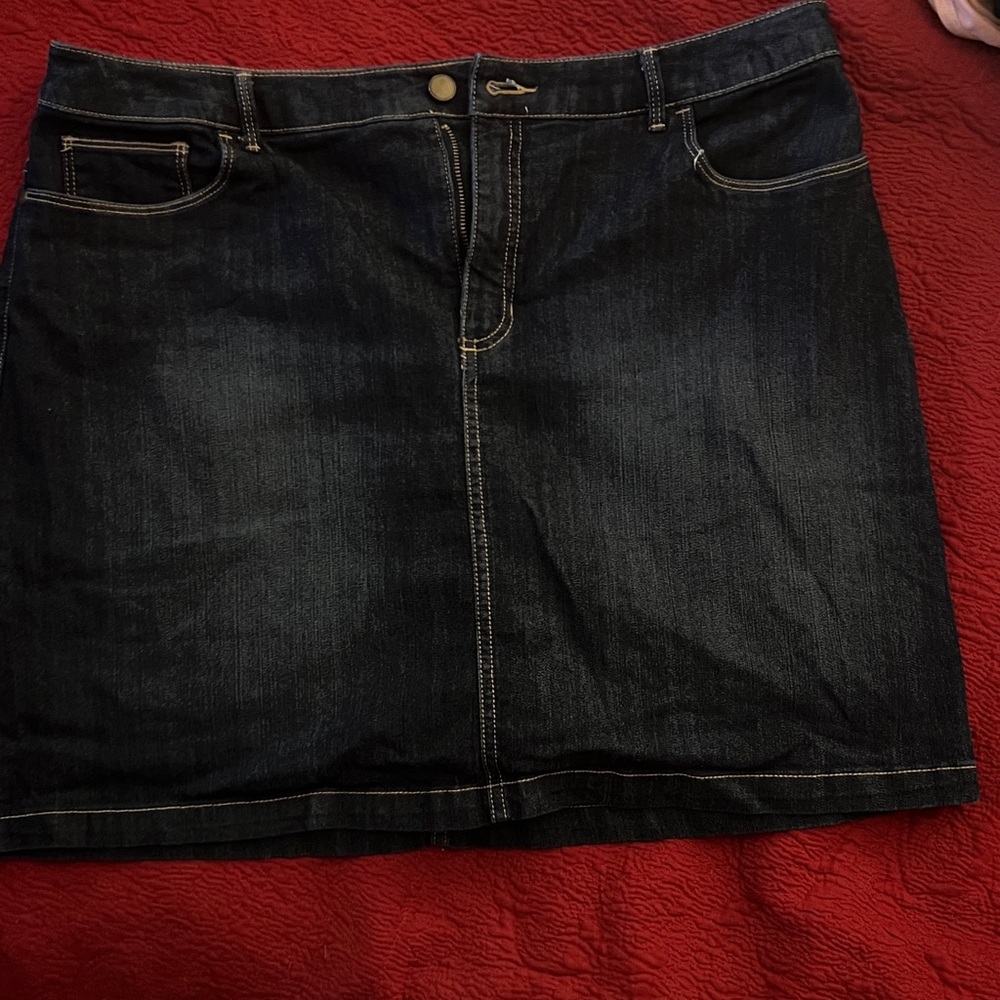 Croft & Barrow Classic Fit Denim Skort